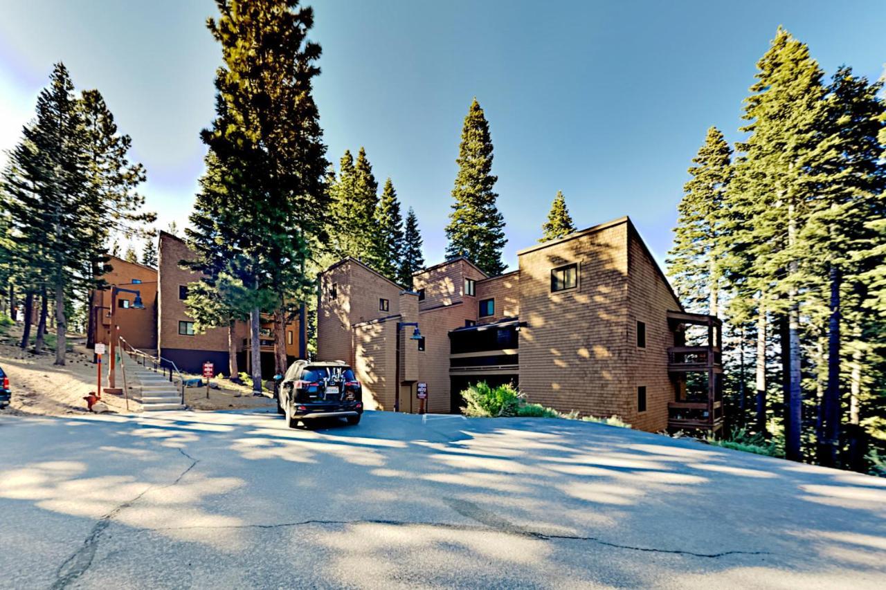 Coyote Fork 4051 Hotel Truckee Exterior photo